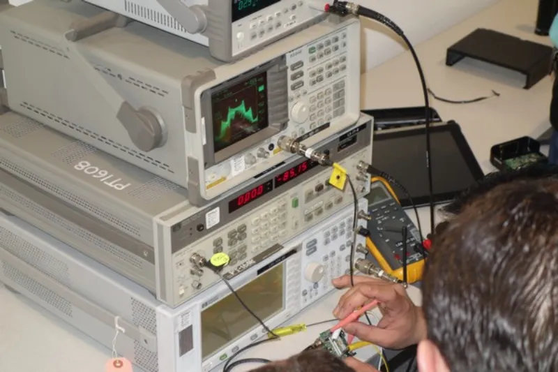 Manutenção microfone shure